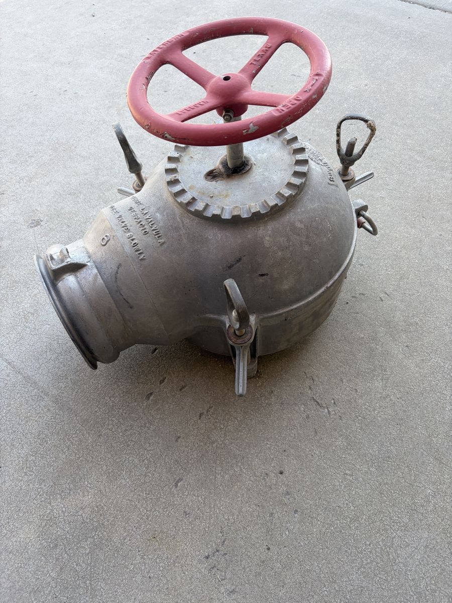 Water valve opener