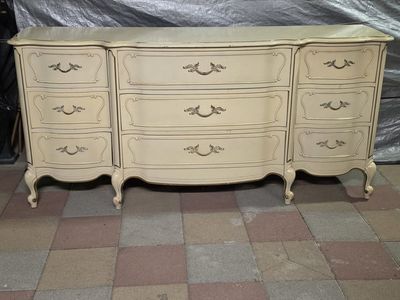 Vintage French Provincial Triple Dresser/Credenza - Creamy White with Gold Accents, 9 Drawers