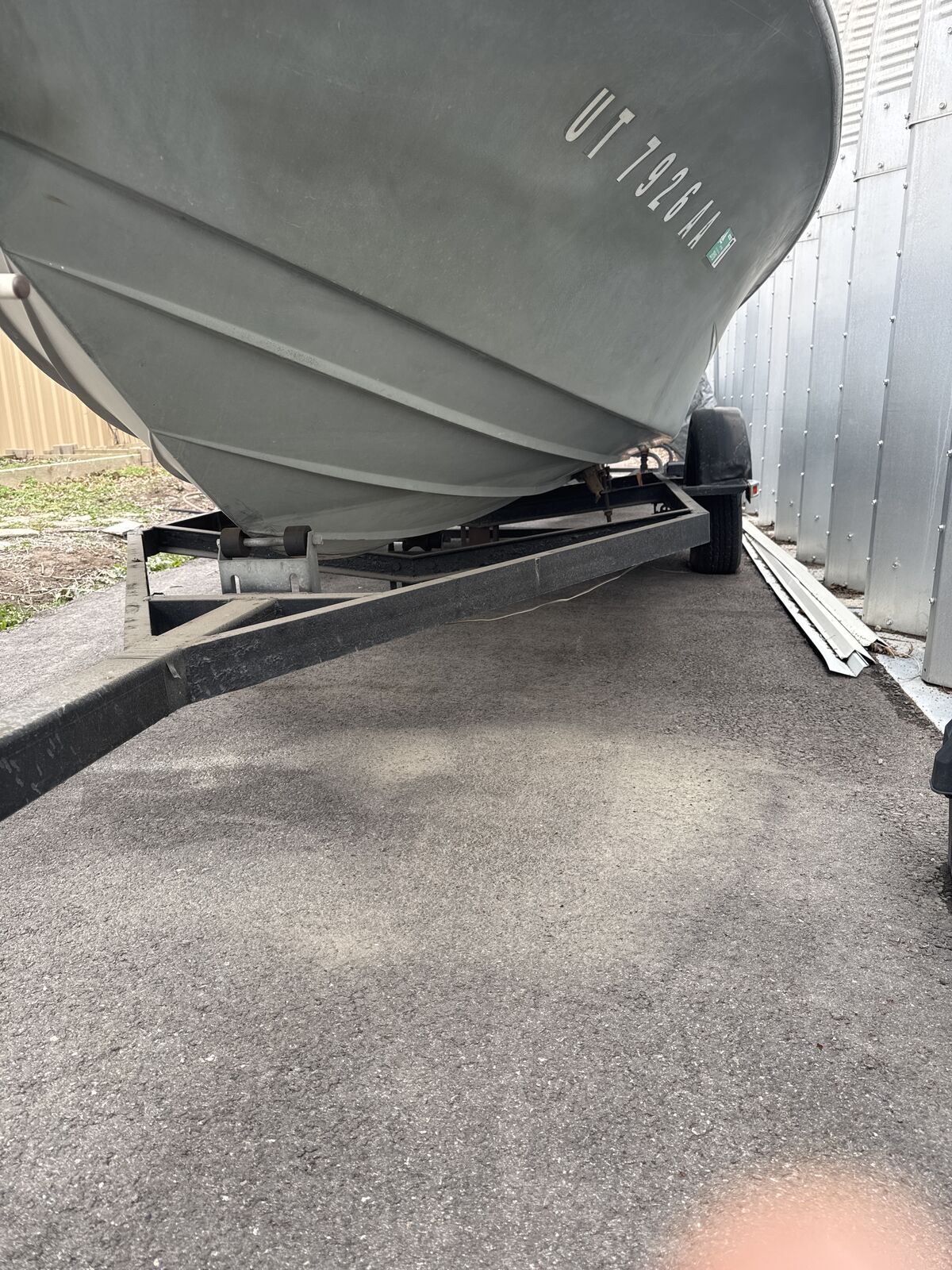 Boat and Trailer (cracked block)