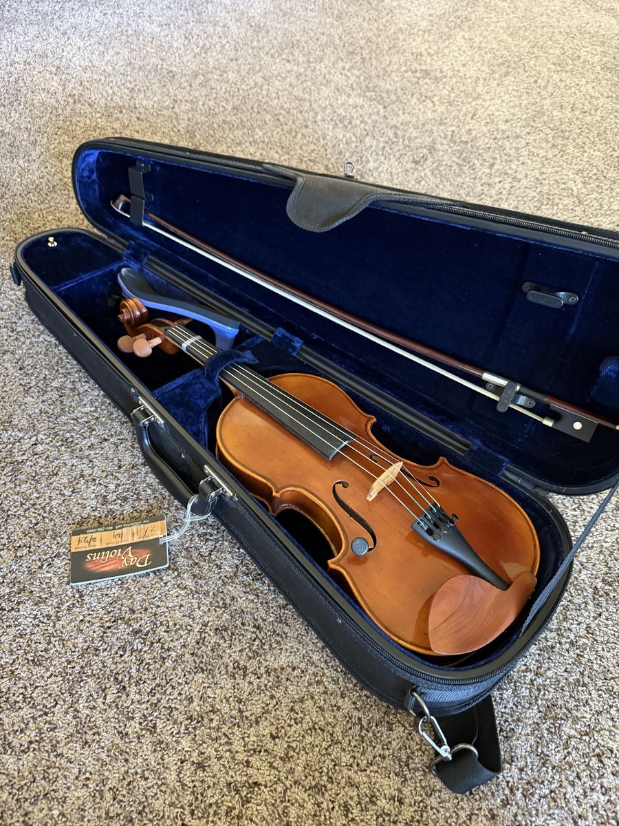 Day Violins A300 3/4 Violin
