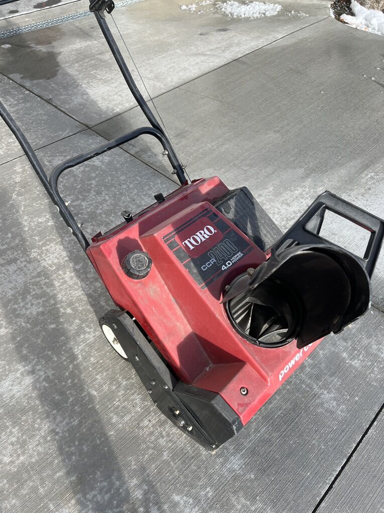 Toro Snow Blower 4hp