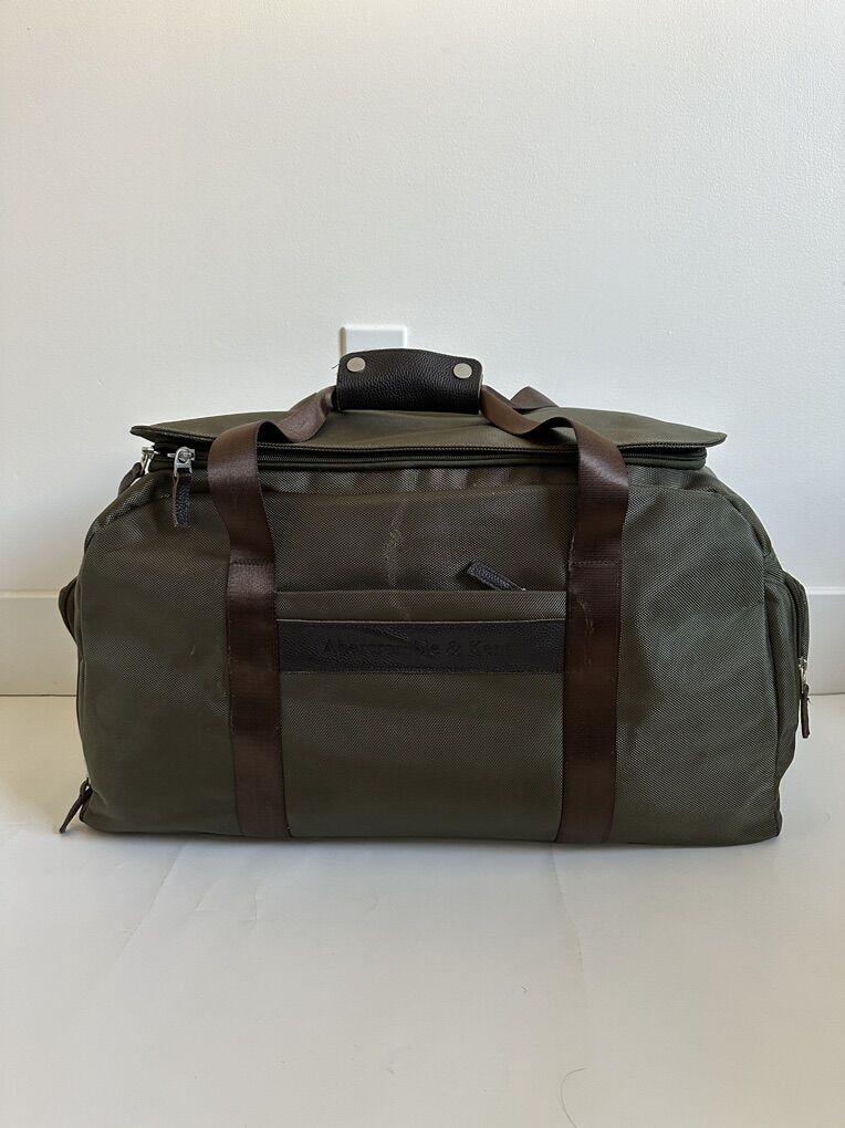 Abercrombie & Kent Large Duffle Bag With Strap