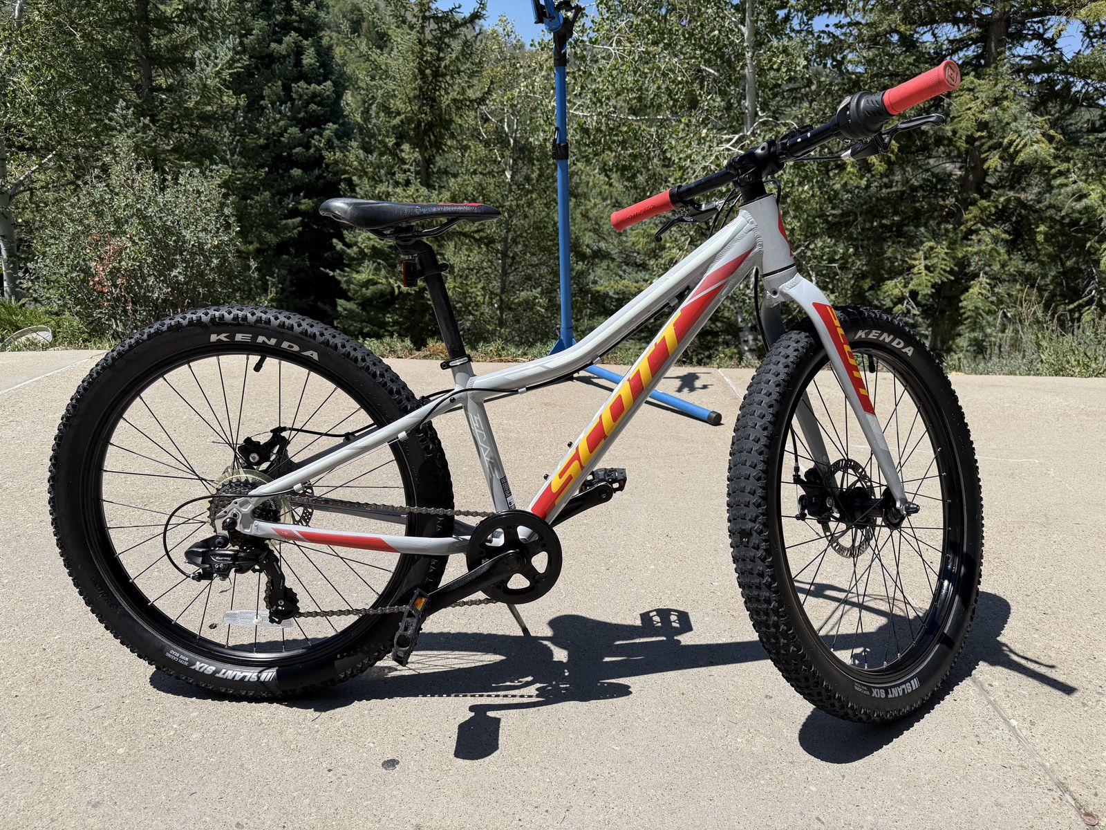 2021-2022 Scott Scale Youth Mountain Bile