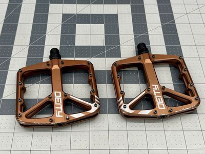 Deity Supervillain Pedals