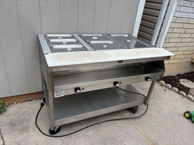 Randell comercial 48" Food warmer with Cutting Board, 120 volts