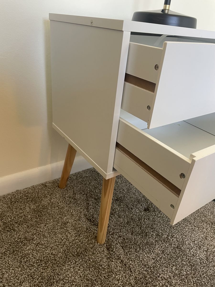 Main image 6
