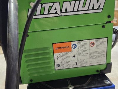 Titanium Easy-Flux 125 Amp Welder