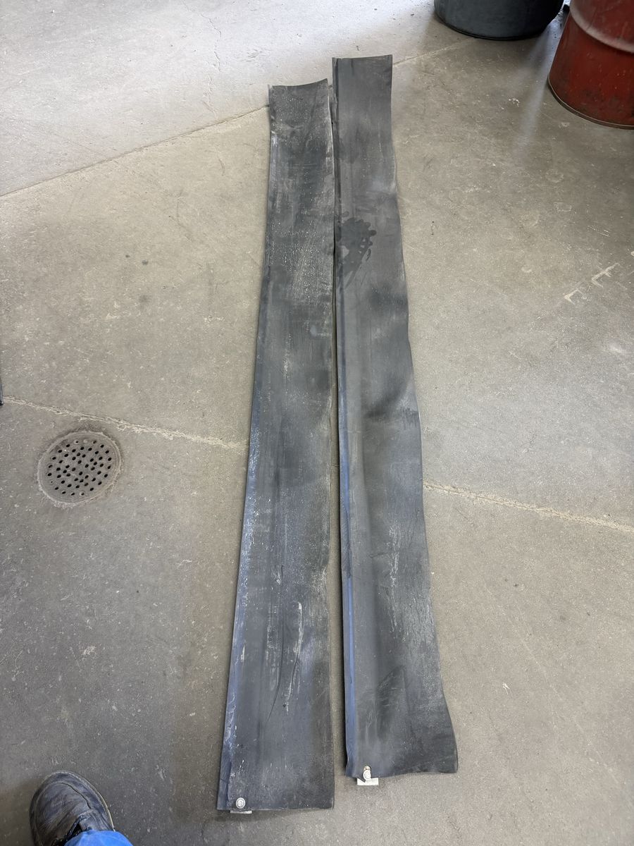 Peterbilt / Kenworth extender lower fairing