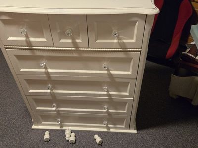 Cream 7-Drawer Dresser with Crystal Knobs - Used