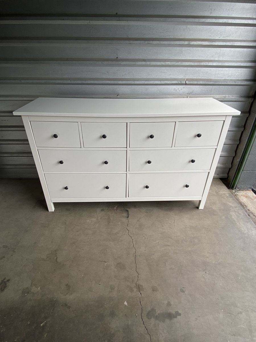 White IKEA Hemnes 8 Drawer Dresser