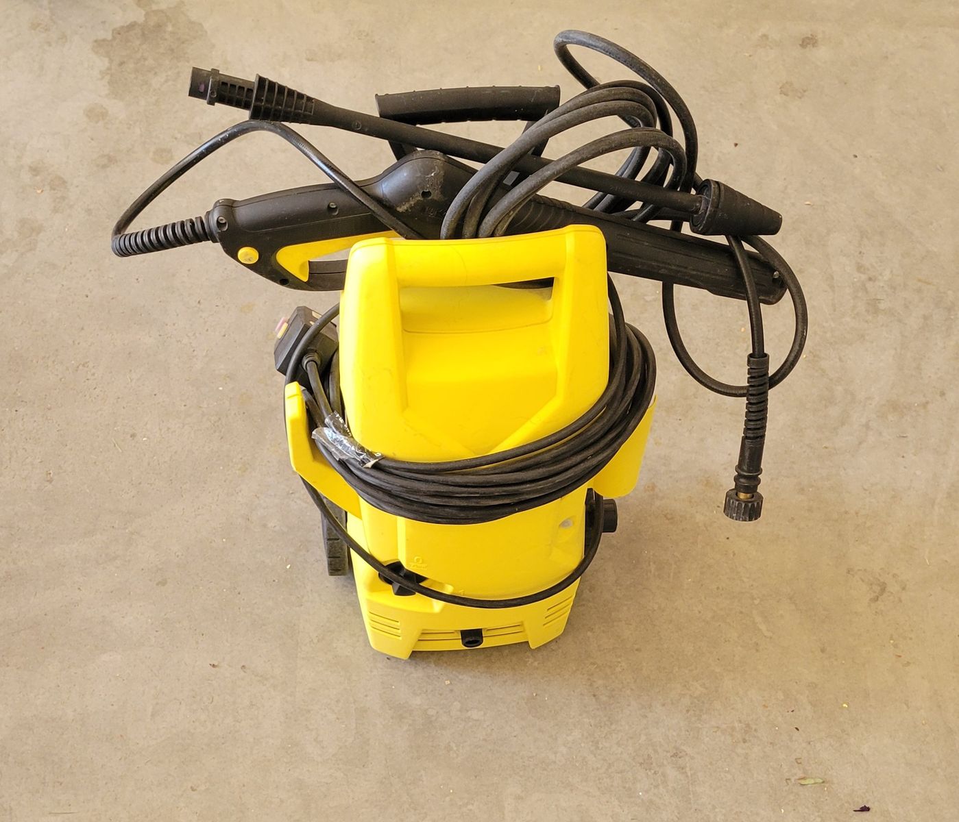 Kärcher electric pressure washer