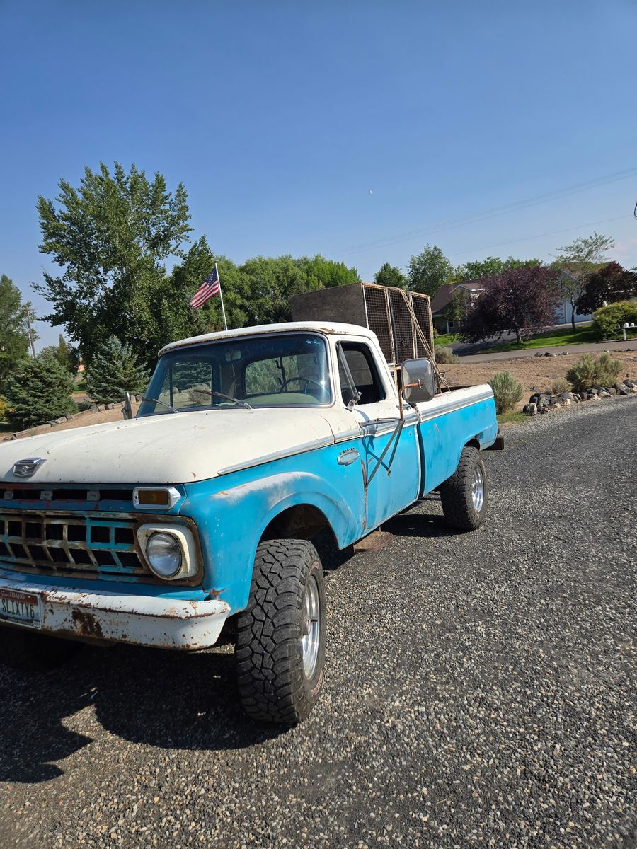 1966 Ford F-250 