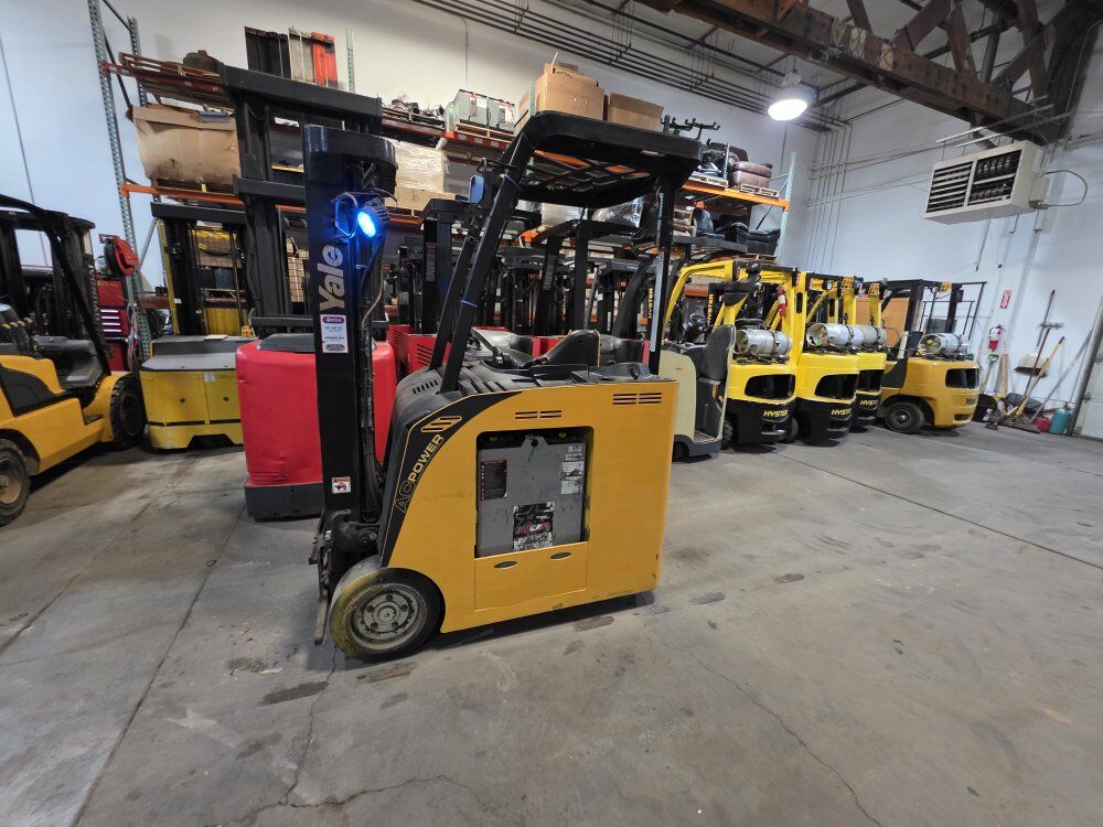 2017 Yale 3500lb Electric Forklift