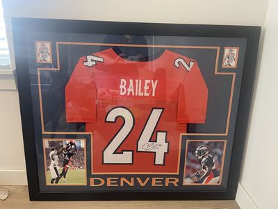 Champ Bailey signed Jersey