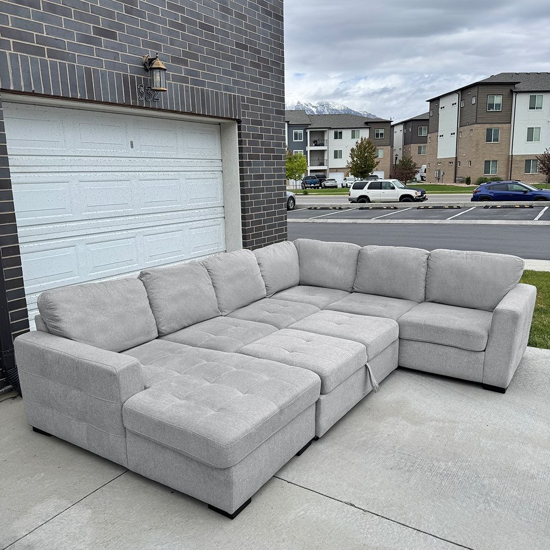 (NEW) Gray Sectional w/ Storage Chaise & Ottoman - free delivery