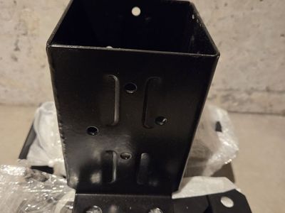 SIMPSON /VEVOR 4X4 POST BRACKETS