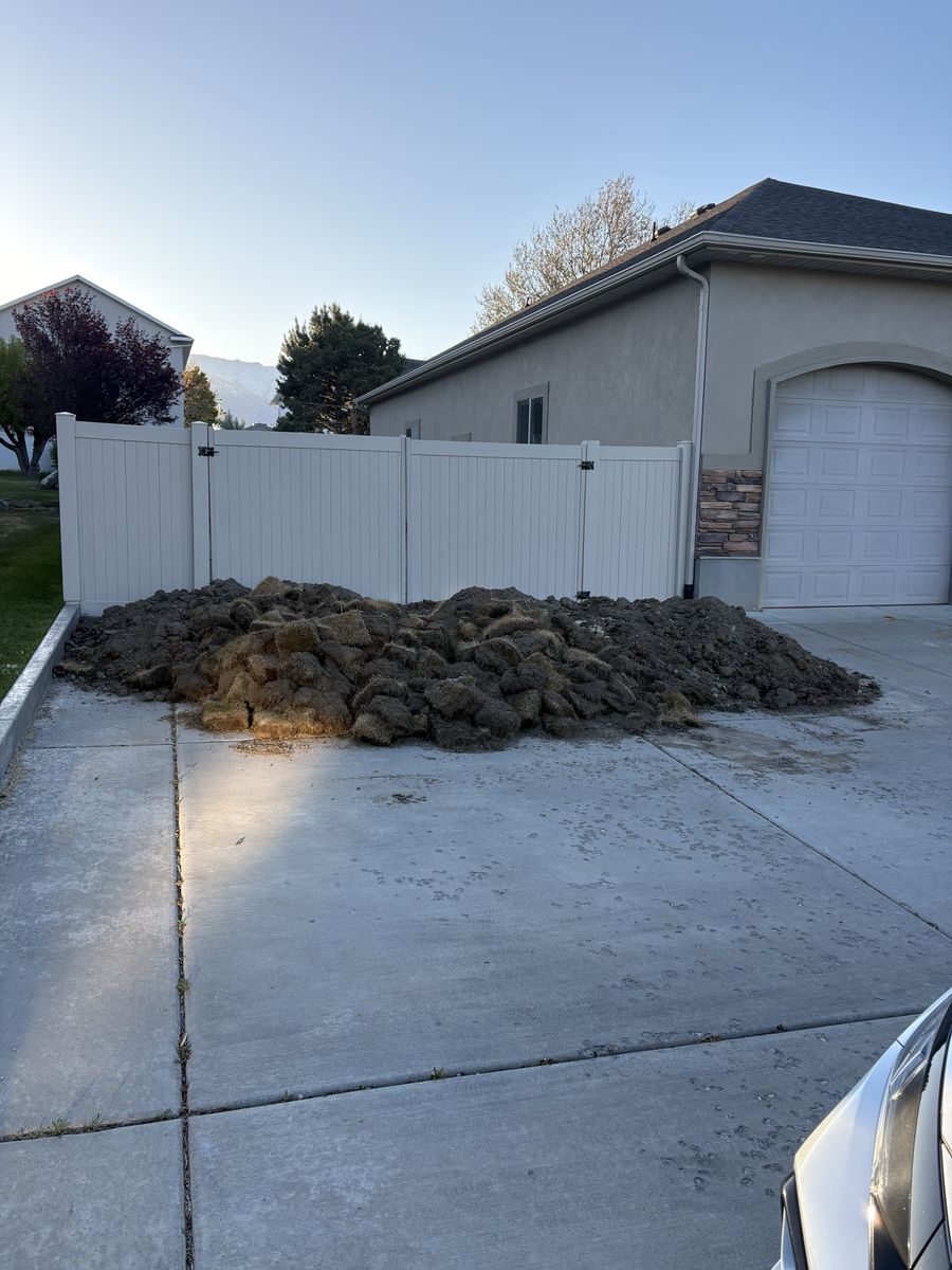 Free dirt. Some is top soil. I’ll help load
