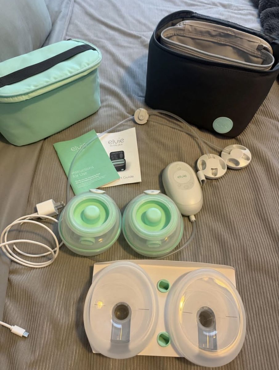 Elvie Stride Plus Electric Breast Pump Set with Carry Bags