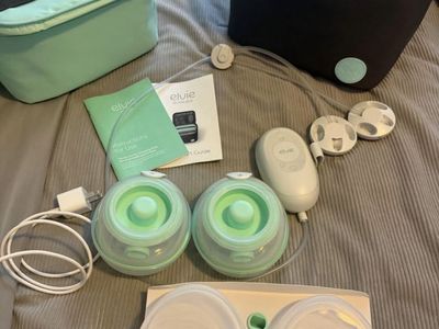Elvie Stride Plus Electric Breast Pump Set with Carry Bags