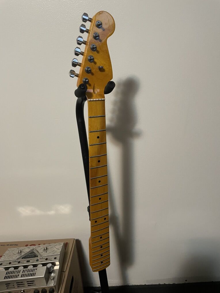 Custon Strat Replacement Neck