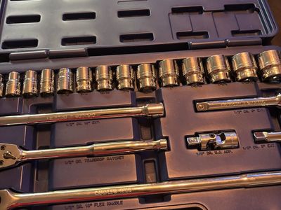 Craftsman 1/2" Drive Teardrop Ratchet & Socket Set - 23 Pieces, Metric & SAE