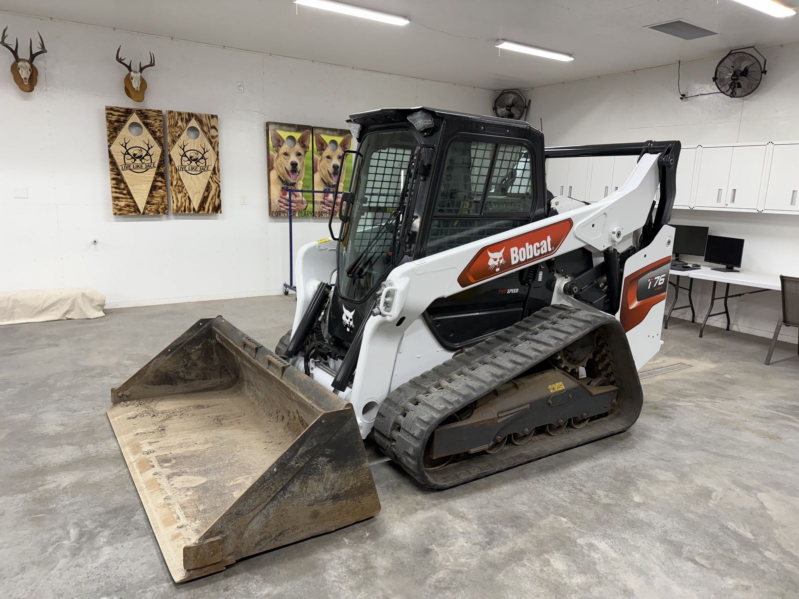 2022 Bobcat T76 Skid Steer