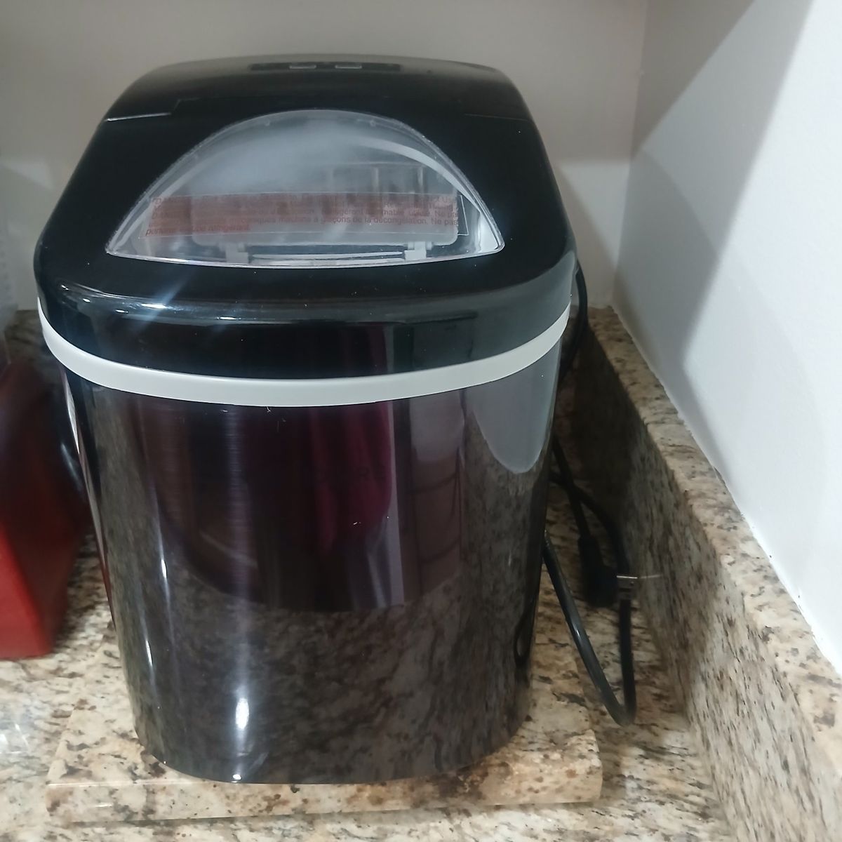 ICE MACHINE