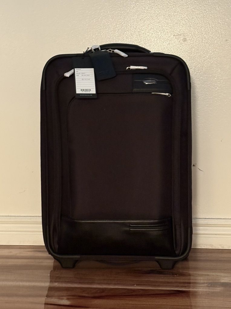 Zero Halliburton Carry-On Luggage