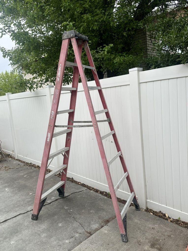 LADDER