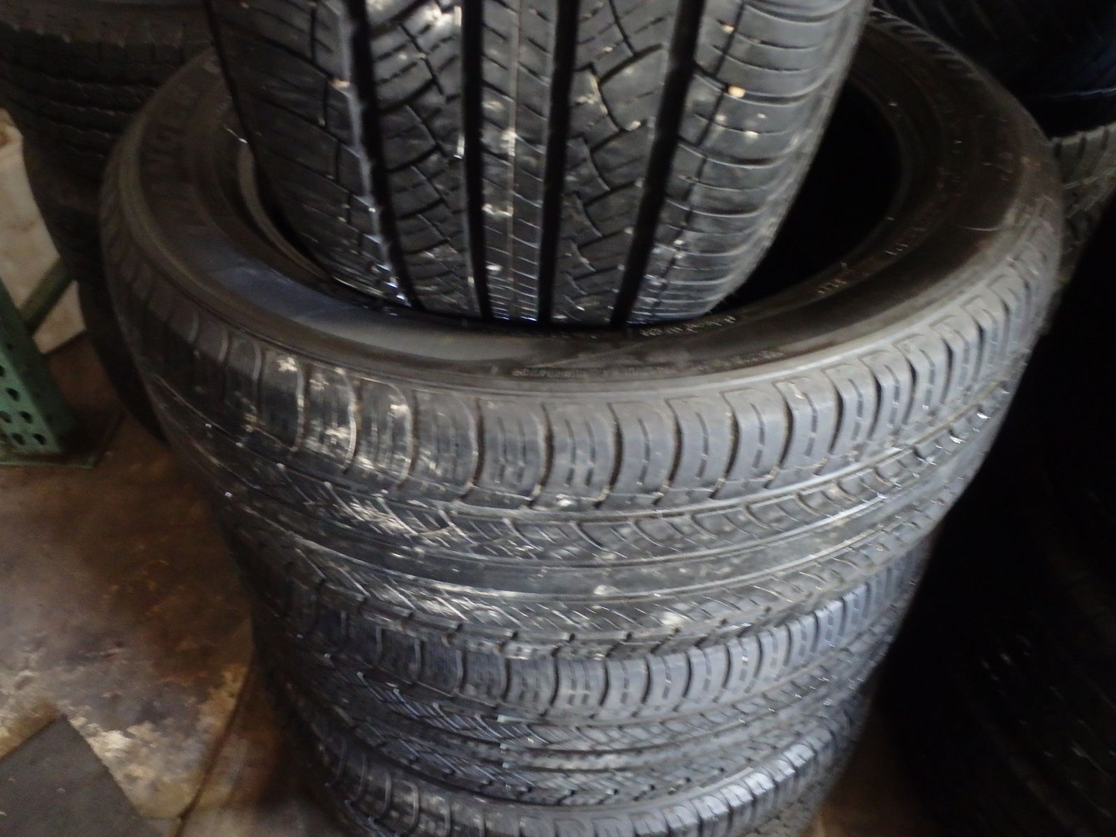 255/50R20 THUNDERER RANGER OUT SET OF USED TIRES
