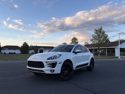 2018 Porsche Macan Base