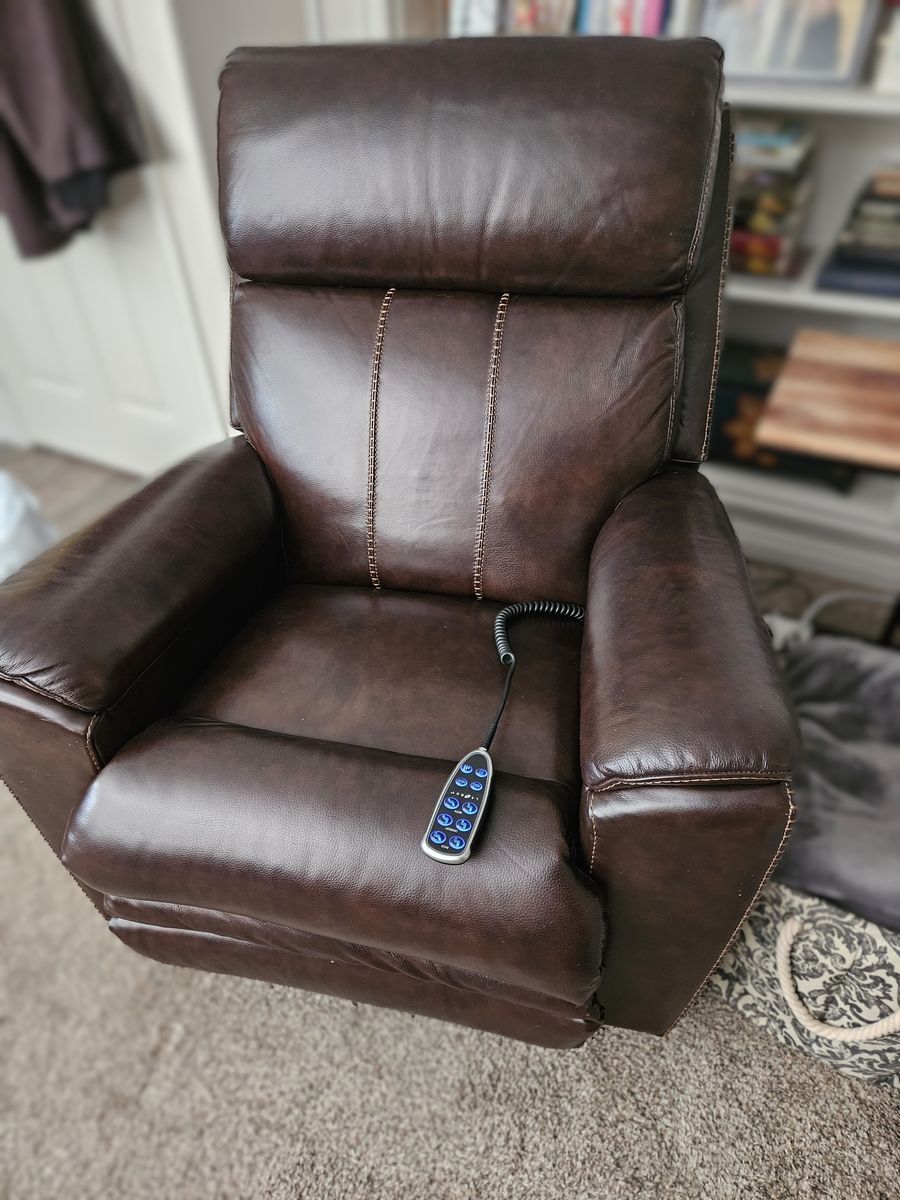 Talladega Brown leather Rocker Recliner w/massage & heat $750 OBO