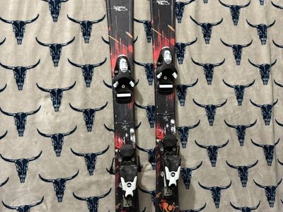 Rossignol Squinator Jr. 110cm Skis w/ Rossignol Bindings – Youth Ski Setup