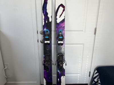 Praxis GPO 182 cm Ski with Salomon Shift Bindings
