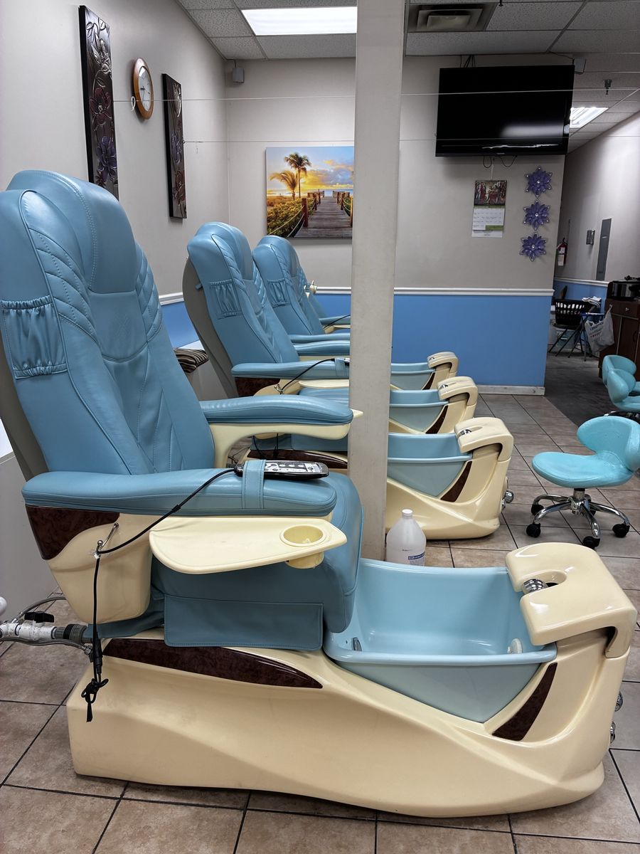 Infinity Pedicure Spa Chair Light Blue