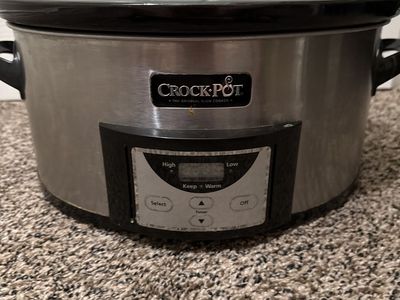 Crock-Pot The Original Slow Cooker 6-Quart Digital Programmable Silver/Black
