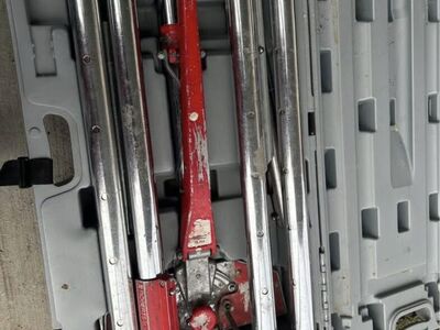 Robert’s power lock stretcher