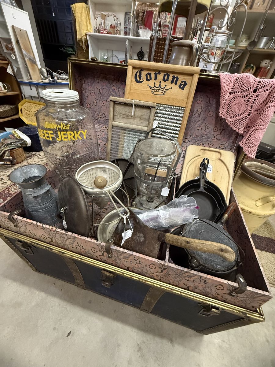 Antiques and Home Decor