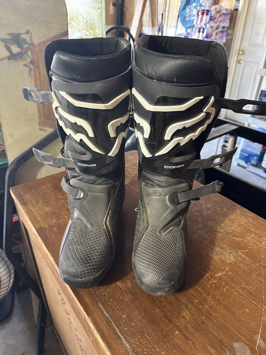 Size 13 Fox Boots