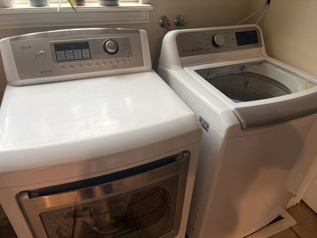 LG Washer And Dryer