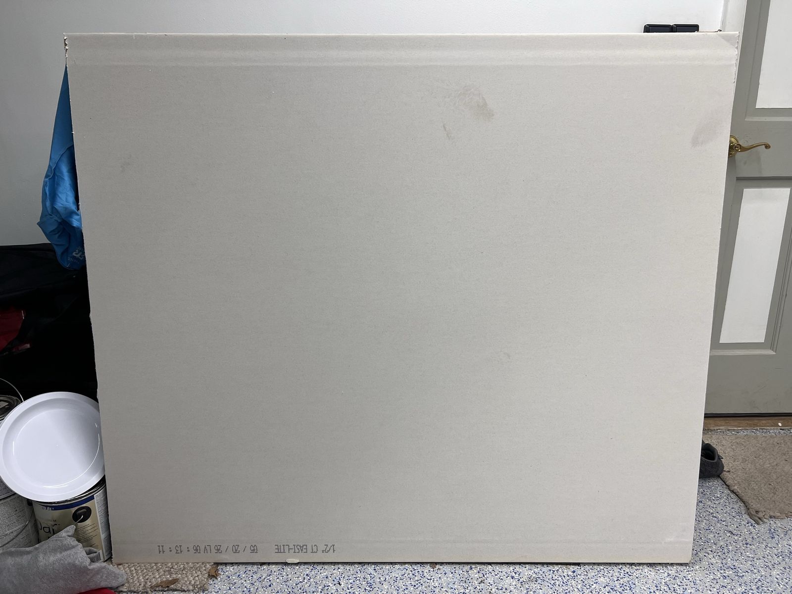 Unused Drywall Sheets - 8 Pieces, 4'x4'x1/2", Factory Edges, Great for Projects