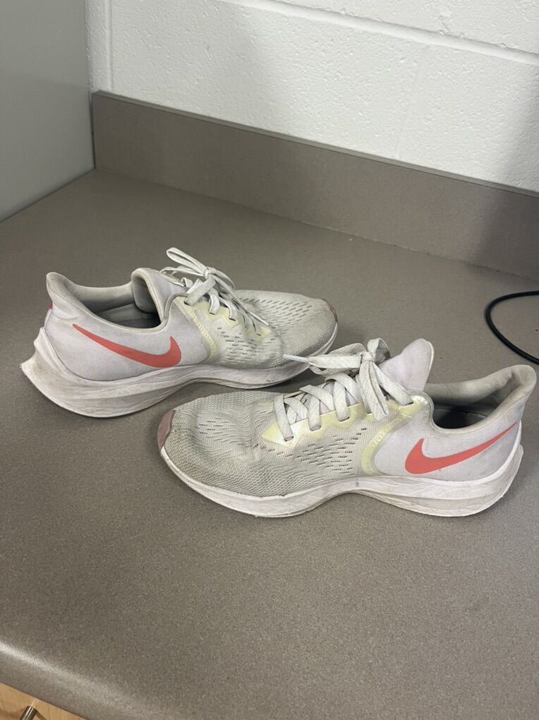 Nike Zoom Winflo, Size 8