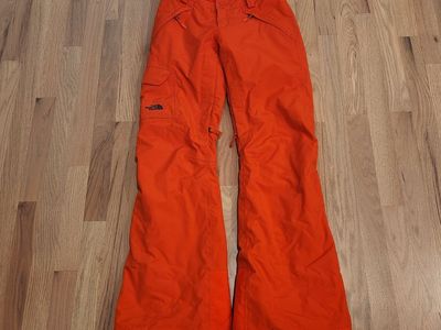 The North Face woman's extra small HyVent ski pant