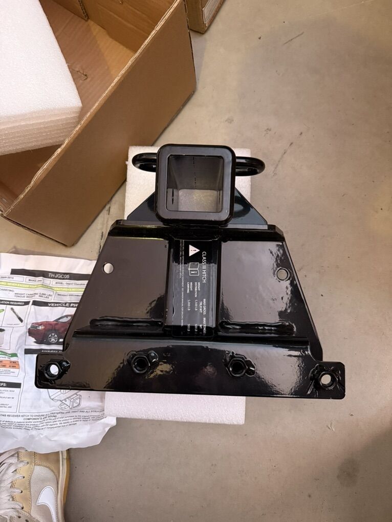 2005-2010 Jeep Grand Cherokee Class 3 Trailer Hitc