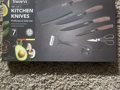 Yworvi Pisau Set 7-in-1 Kitchen Knives - Non-Stick Diamond Finish, Cleaver, Chef, Slicer, Utility