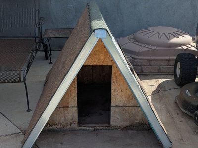 Dog House
