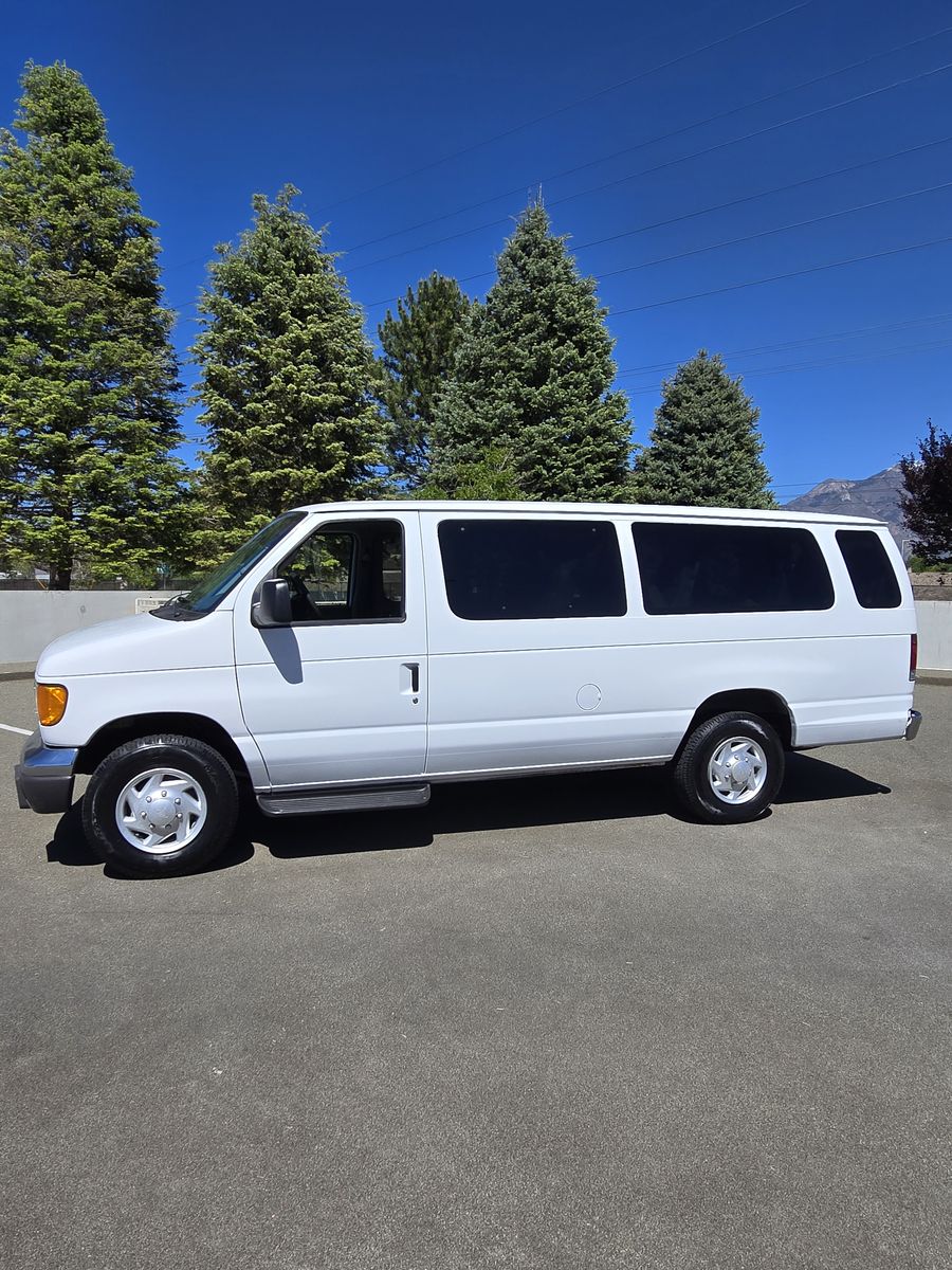 2007 FORD E E-350 SD