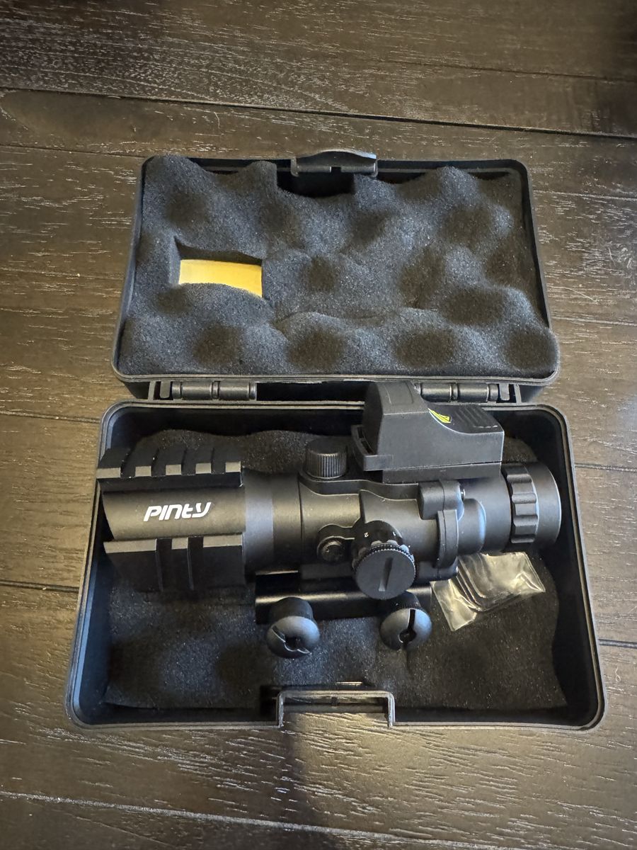 ACOG W/ Red dot