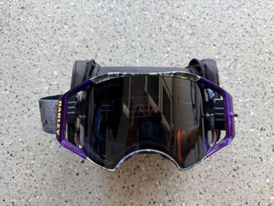 Oakley Airbrake MX Goggles w/ Case
