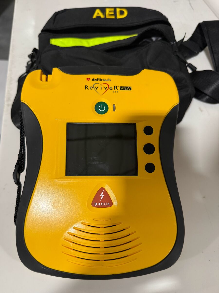 Defibtech Lifeline/ReviveR AED -- 100 available -- Bulk Discount Available